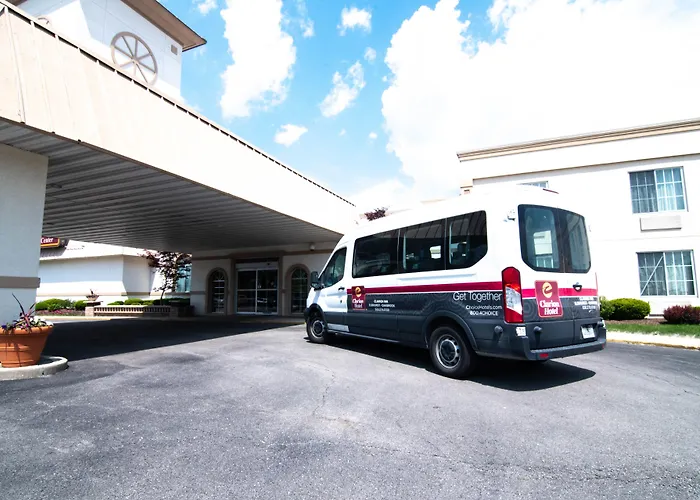 Inn Clarion - Oak Brook Near I-88 I-290 I-294 4*