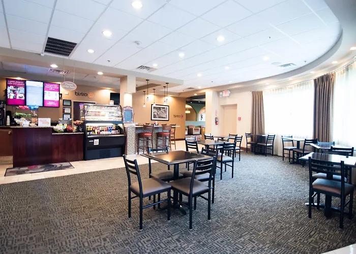 Clarion - Oak Brook Near I-88 I-290 I-294 Inn 4*