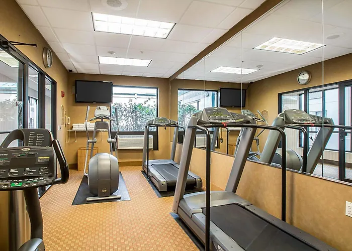 Inn Clarion - Oak Brook Near I-88 I-290 I-294 Elmhurst