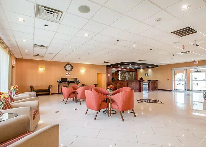 Clarion - Oak Brook Near I-88 I-290 I-294 Inn Elmhurst